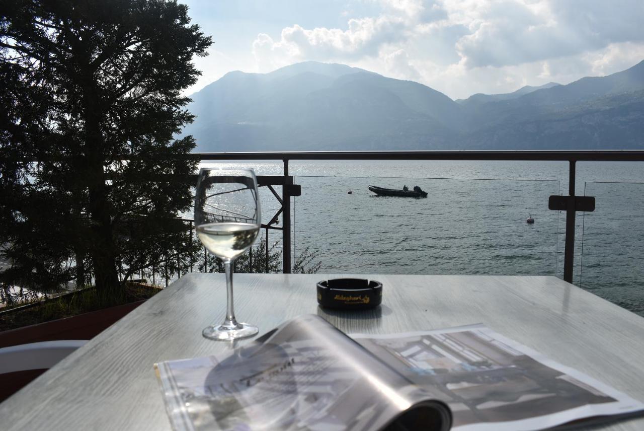 Hotel Garni Vela D'Oro Brenzone sul Garda Dış mekan fotoğraf