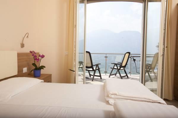 Hotel Garni Vela D'Oro Brenzone sul Garda Dış mekan fotoğraf