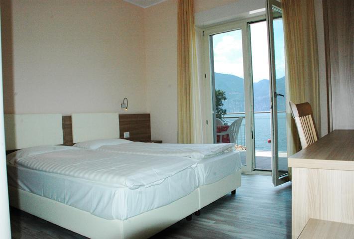 Hotel Garni Vela D'Oro Brenzone sul Garda Dış mekan fotoğraf