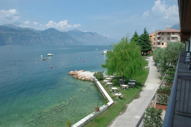 Hotel Garni Vela D'Oro Brenzone sul Garda Dış mekan fotoğraf