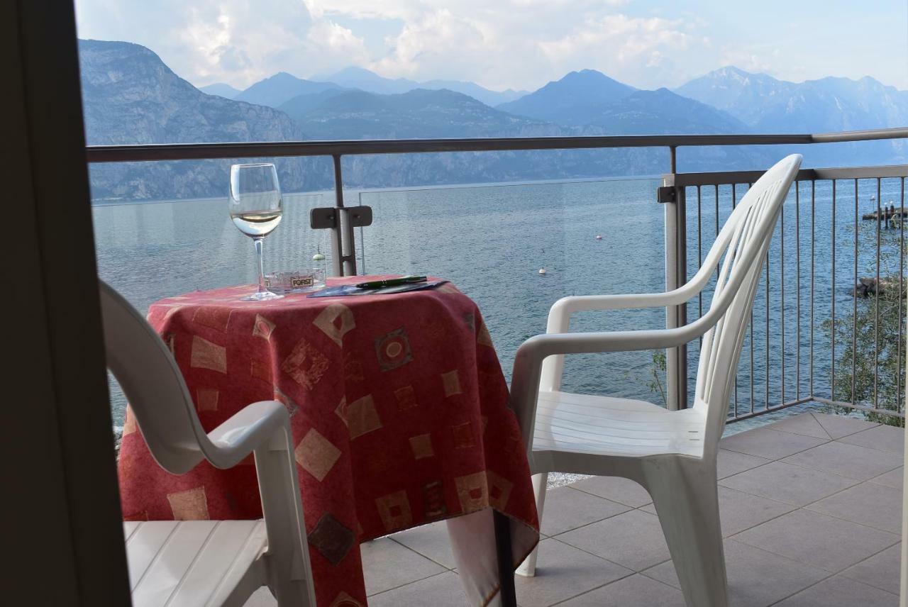 Hotel Garni Vela D'Oro Brenzone sul Garda Dış mekan fotoğraf